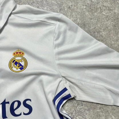 【正規品2016-2017 adidas Real Madrid home L/S MODRIC #19】