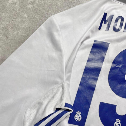 【正規品2016-2017 adidas Real Madrid home L/S MODRIC #19】