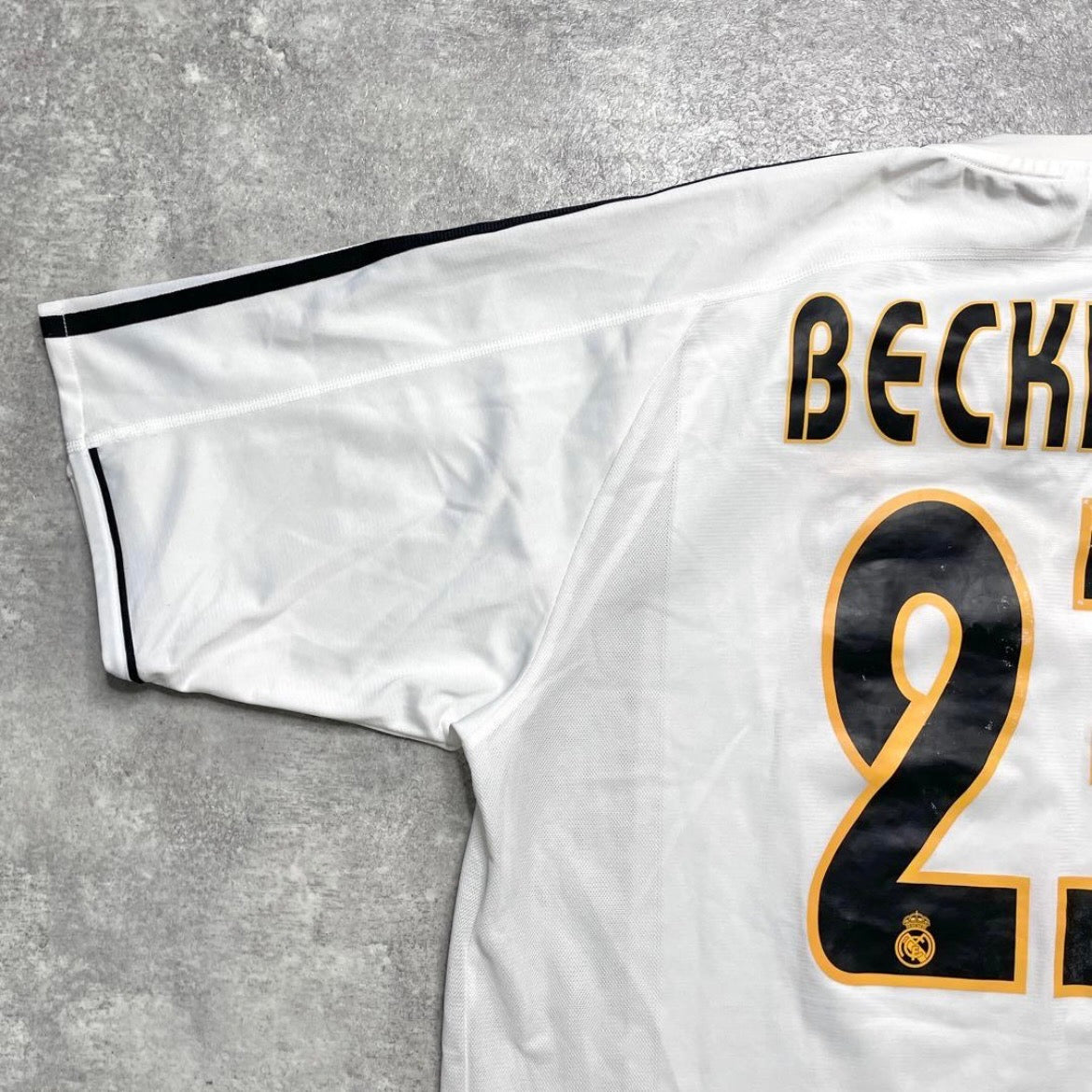 【正規品2003-2004 adidas Real Madrid home Beckham #23】