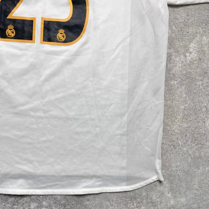【正規品2003-2004 adidas Real Madrid home Beckham #23】