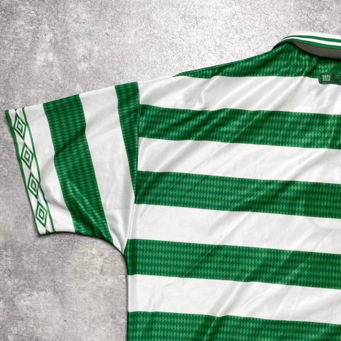 【正規品1997-1999 UMBRO Celtic Home shirt】