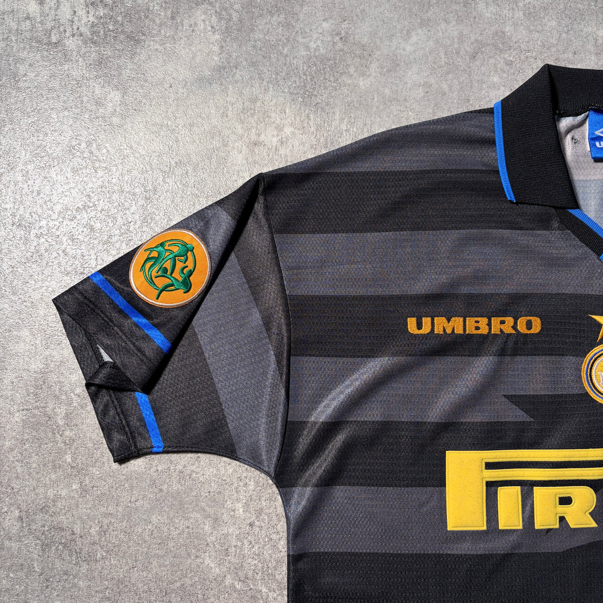 【正規品1997-1998 UMBRO Inter Milan UCL 3rd RONALDO #10】