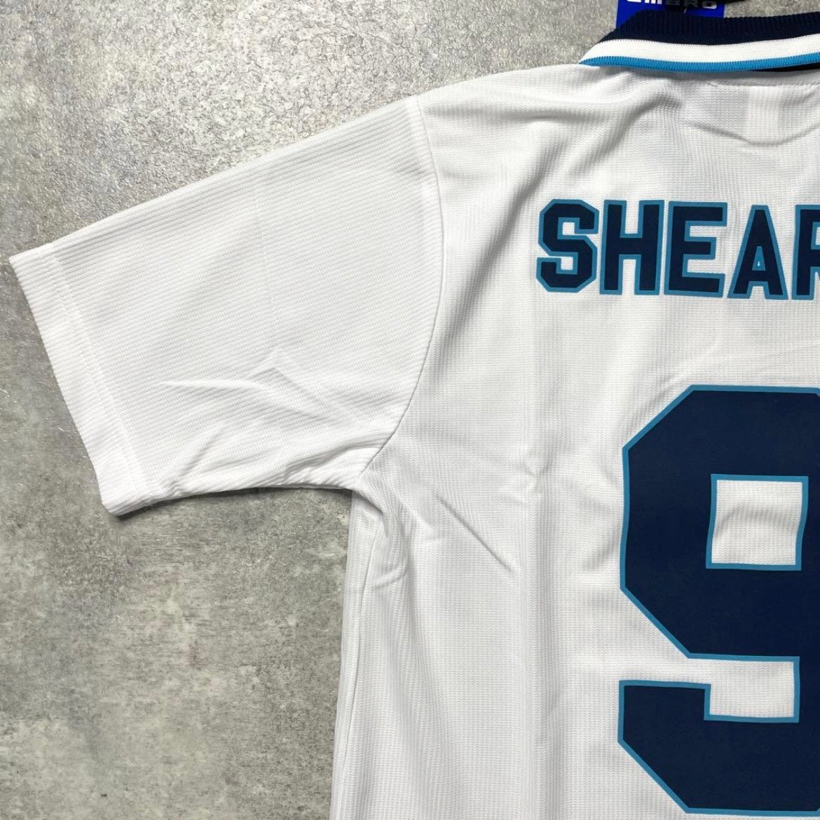 【BNWT正規品1995-1997 UMBRO Reissue England Home Shearer #9】