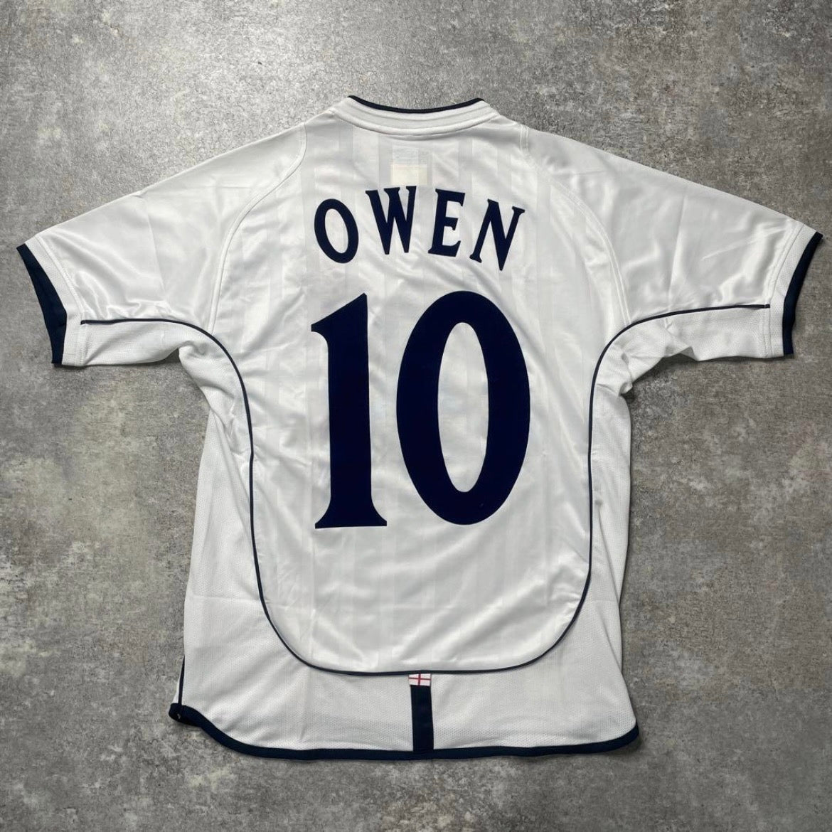 【正規品2001-2003 UMBRO England Home OWEN #10】