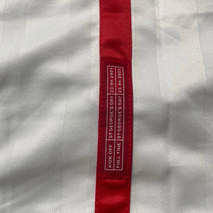 【正規品2001-2003 UMBRO England Home OWEN #10】