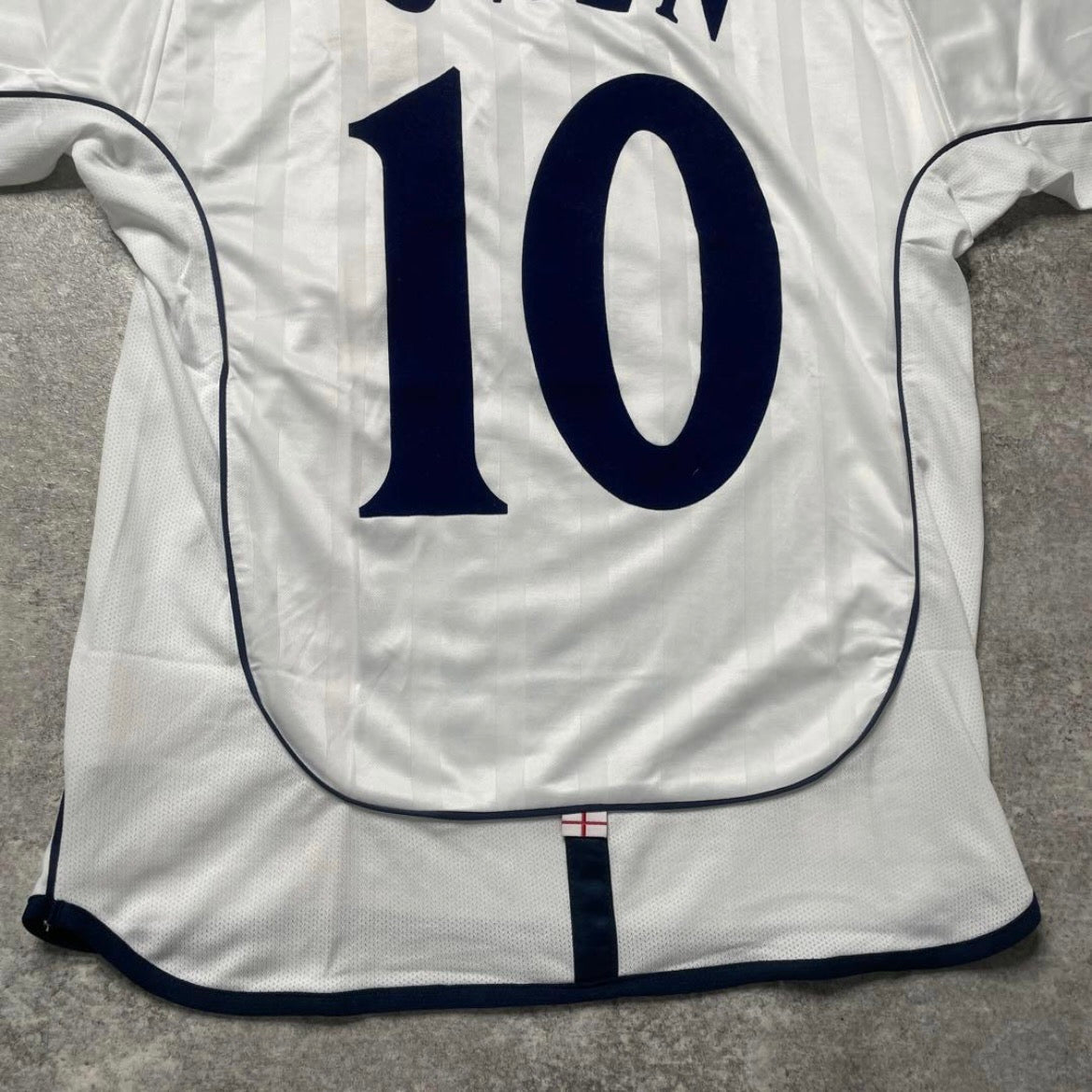 【正規品2001-2003 UMBRO England Home OWEN #10】