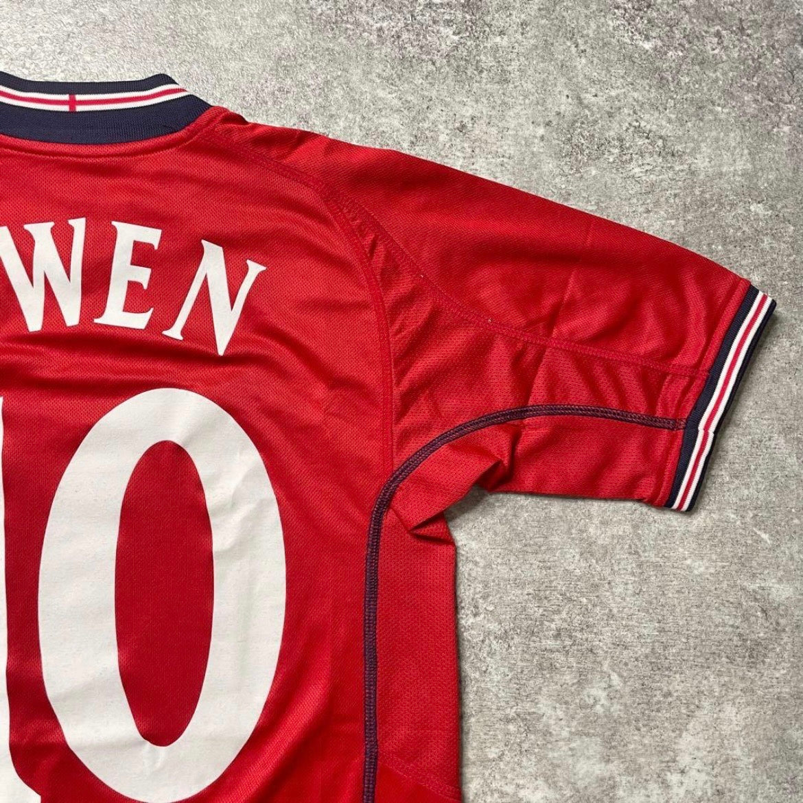 【正規品2002-2004 UMBRO England away OWEN #10】