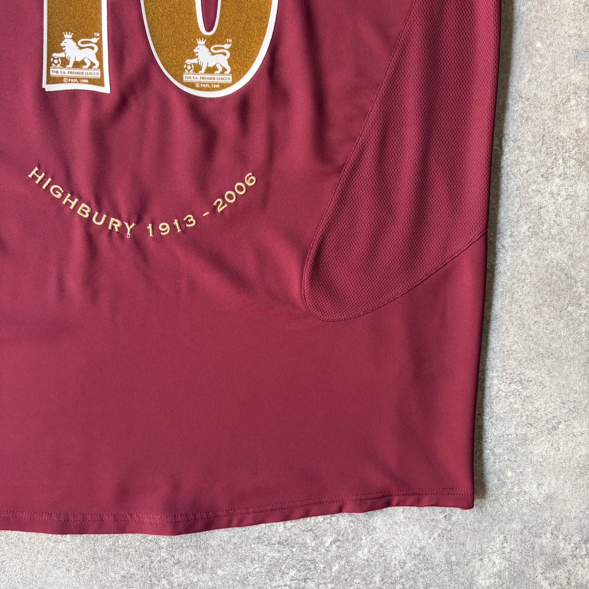 【BNWT正規品2005-2006 NIKE Arsenal home BERGKAMP #10 Last Highbury】
