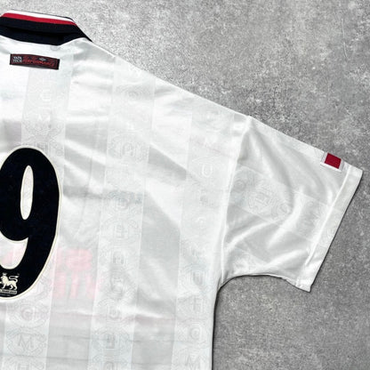 【正規品1997-1999 UMBRO Manchester United Away Shirt #9】