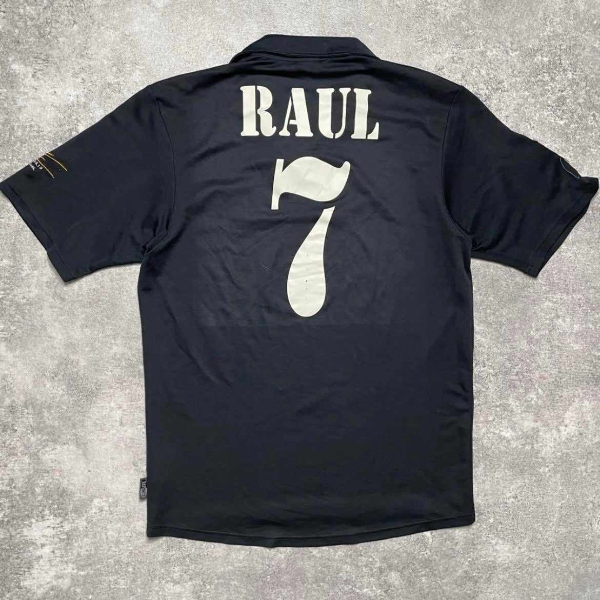 【正規品2002-2003 adidas Real  Madrid away RAUL #7】