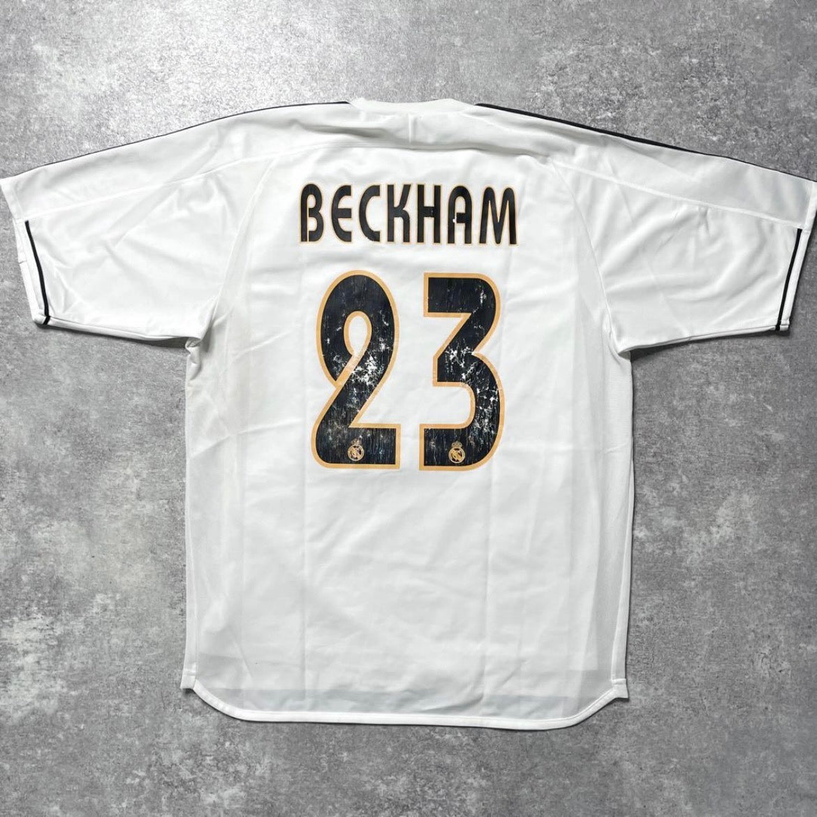 【正規品2003-2004 adidas Real Madrid home Beckham #23】
