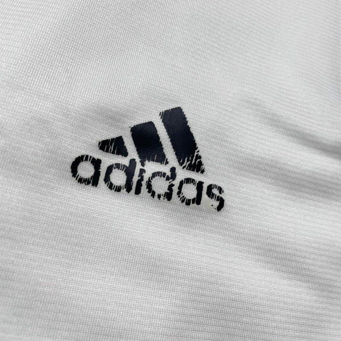 【正規品2003-2004 adidas Real Madrid home Beckham #23】