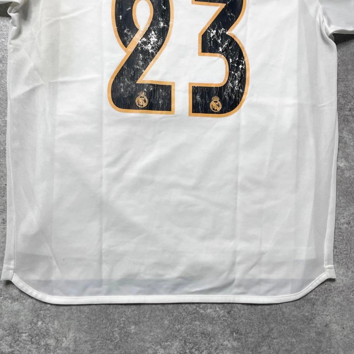 【正規品2003-2004 adidas Real Madrid home Beckham #23】