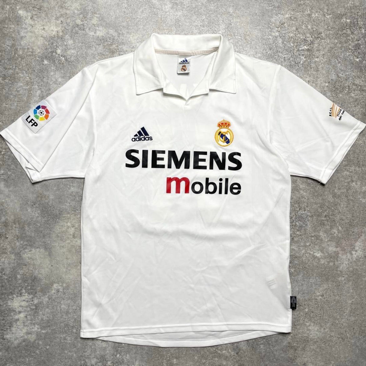 【正規品2002-2003 adidas Real Madrid home 100th Ronaldo #11】