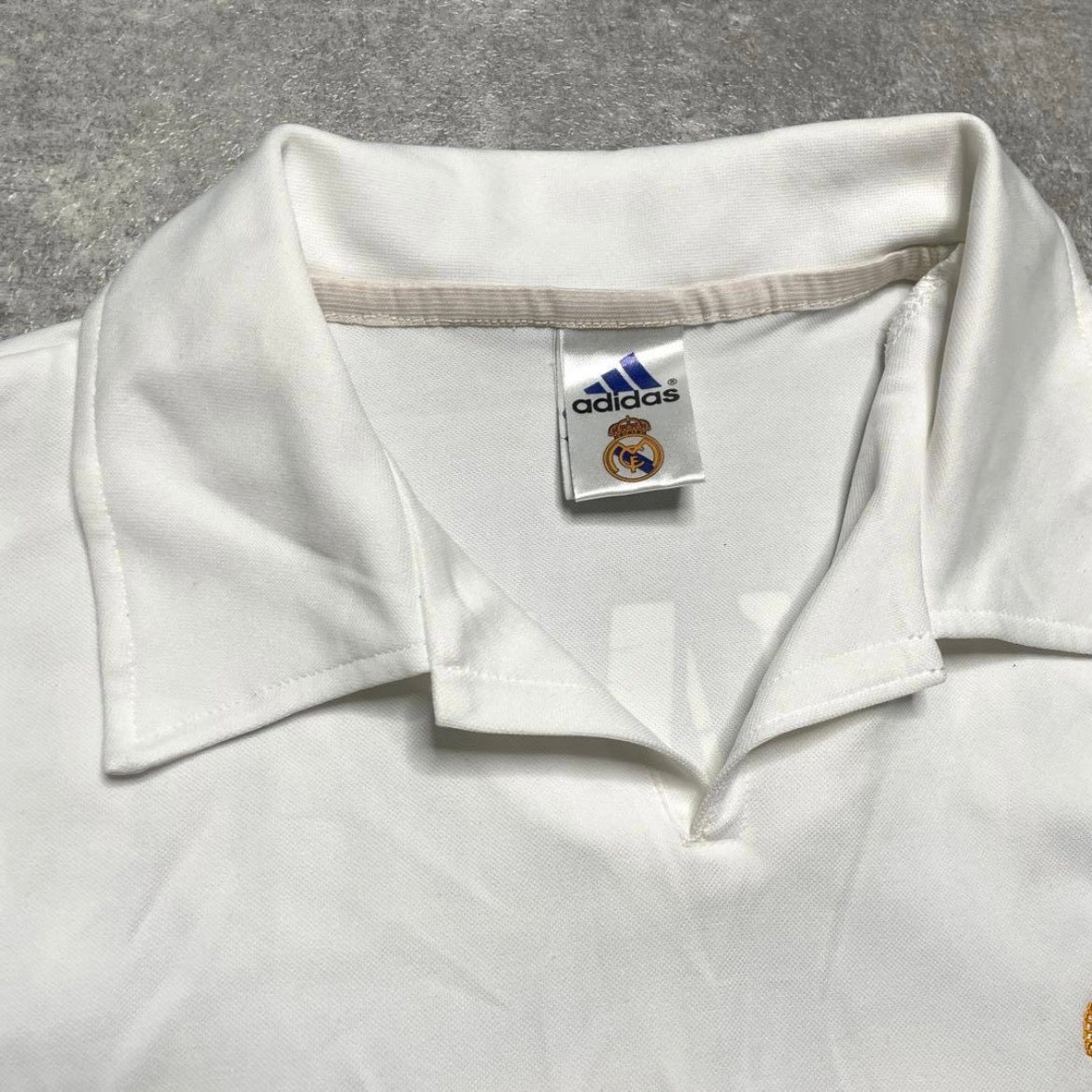 【正規品2002-2003 adidas Real Madrid home 100th Ronaldo #11】