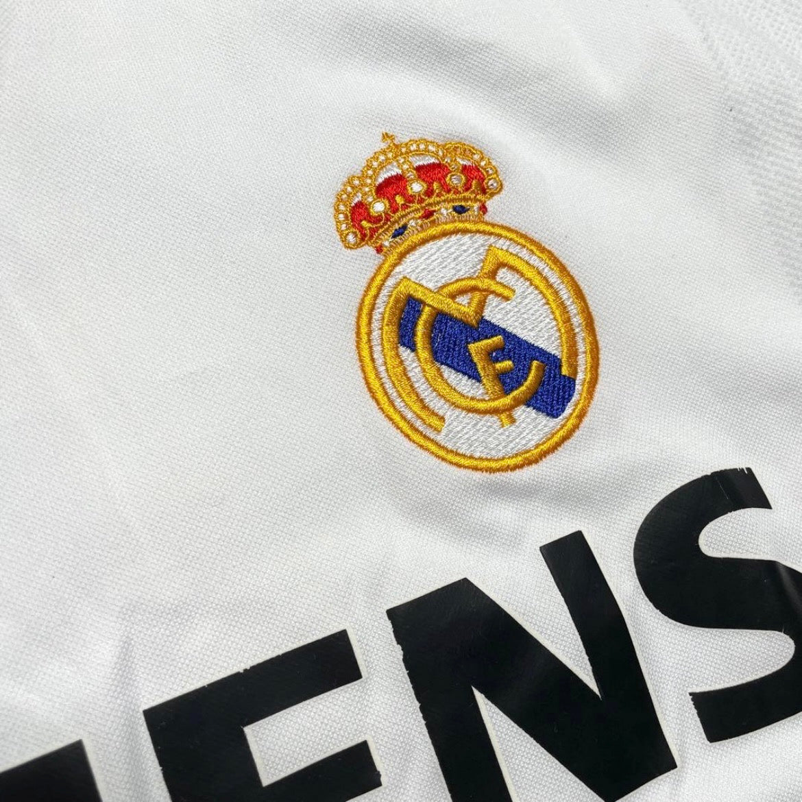 【正規品2002-2003 adidas Real Madrid home 100th Ronaldo #11】