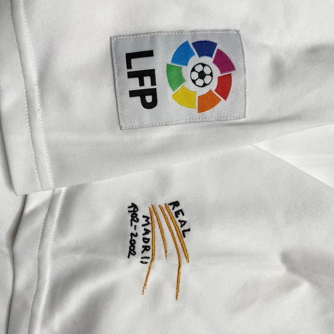 【正規品2002-2003 adidas Real Madrid home 100th Ronaldo #11】