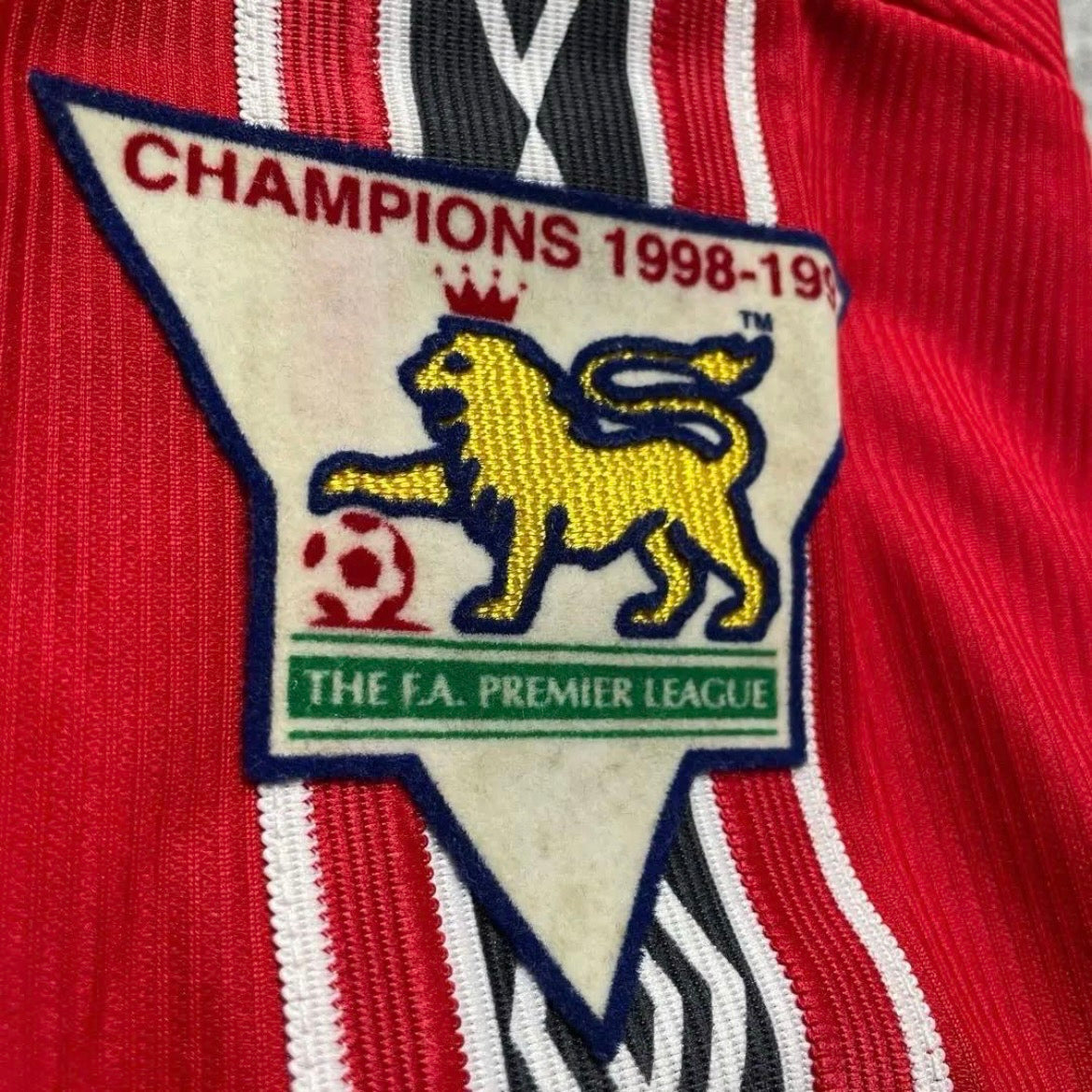 【正規品1998-2000 UMBRO Manchester United home Beckham #7】