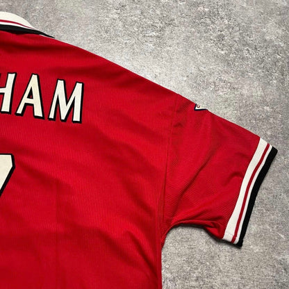 【正規品1998-2000 UMBRO Manchester United home Beckham #7】
