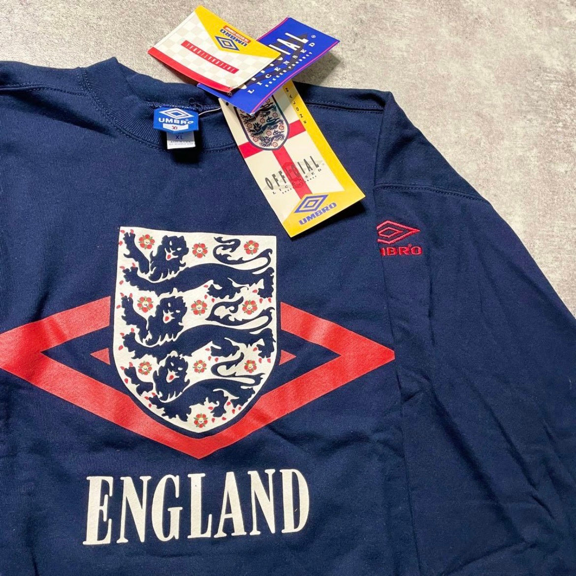 【BNWT正規品1990s UMBRO England training sweat top】