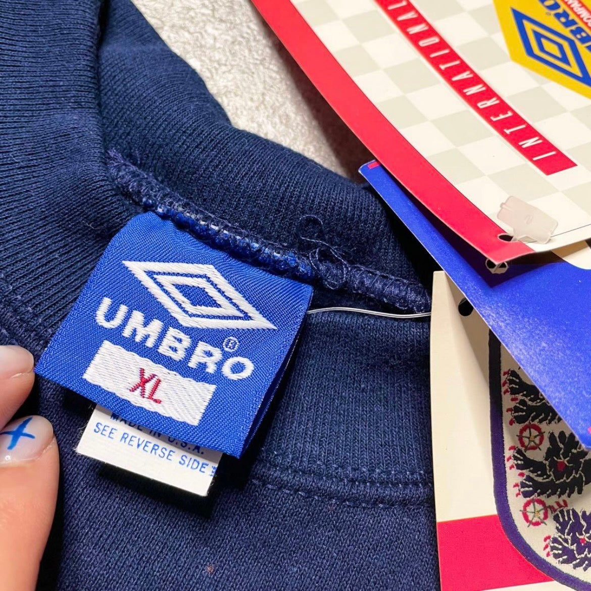 【BNWT正規品1990s UMBRO England training sweat top】