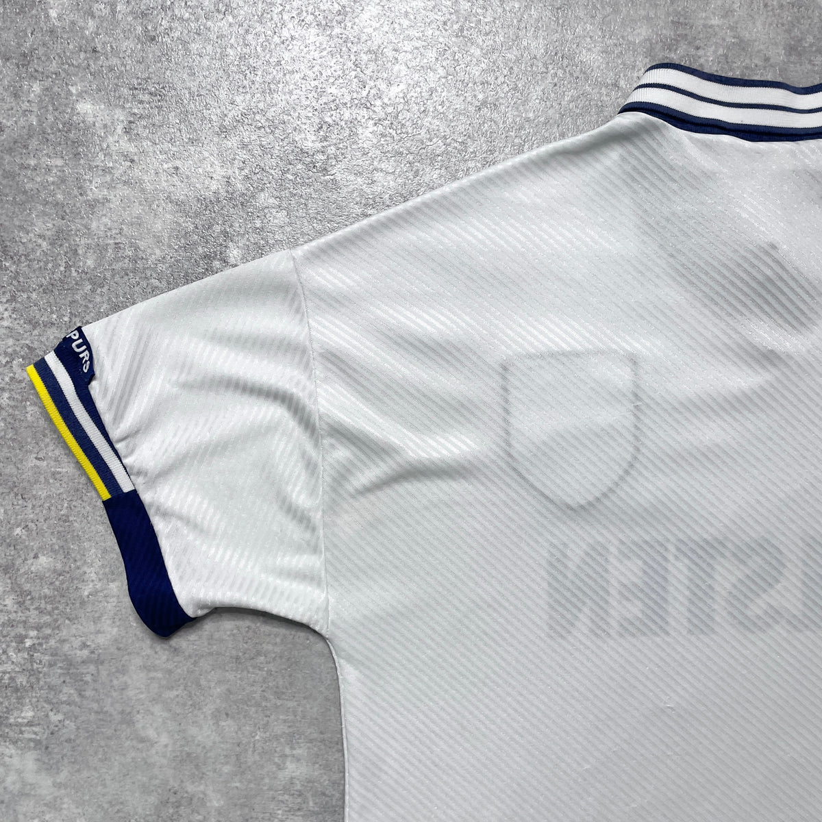 【正規品1993-1995 Umbro Tottenham home shirt】
