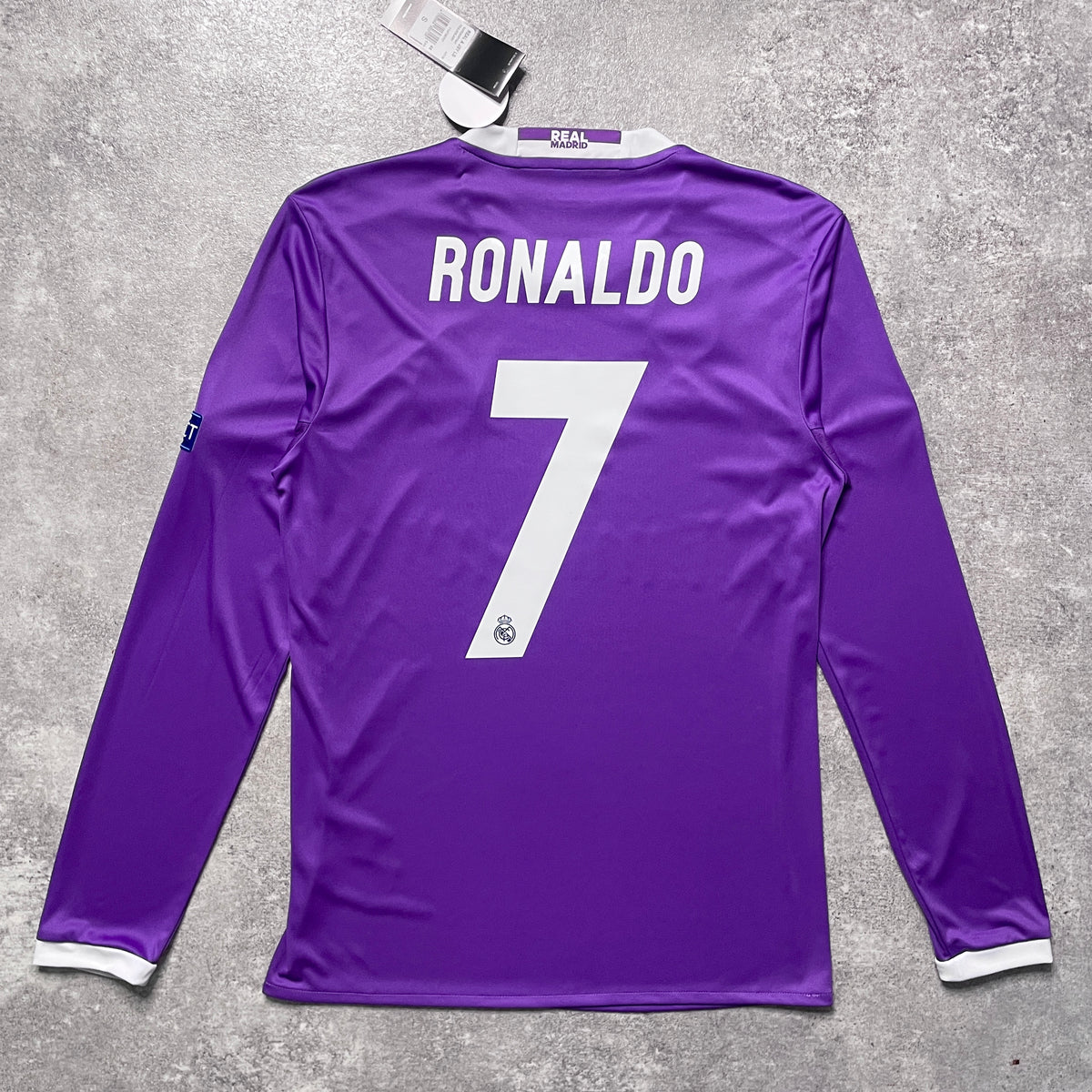 【BNWT正規品2016-2017 adidas Real Madrid away UCL Final RONALDO #7】