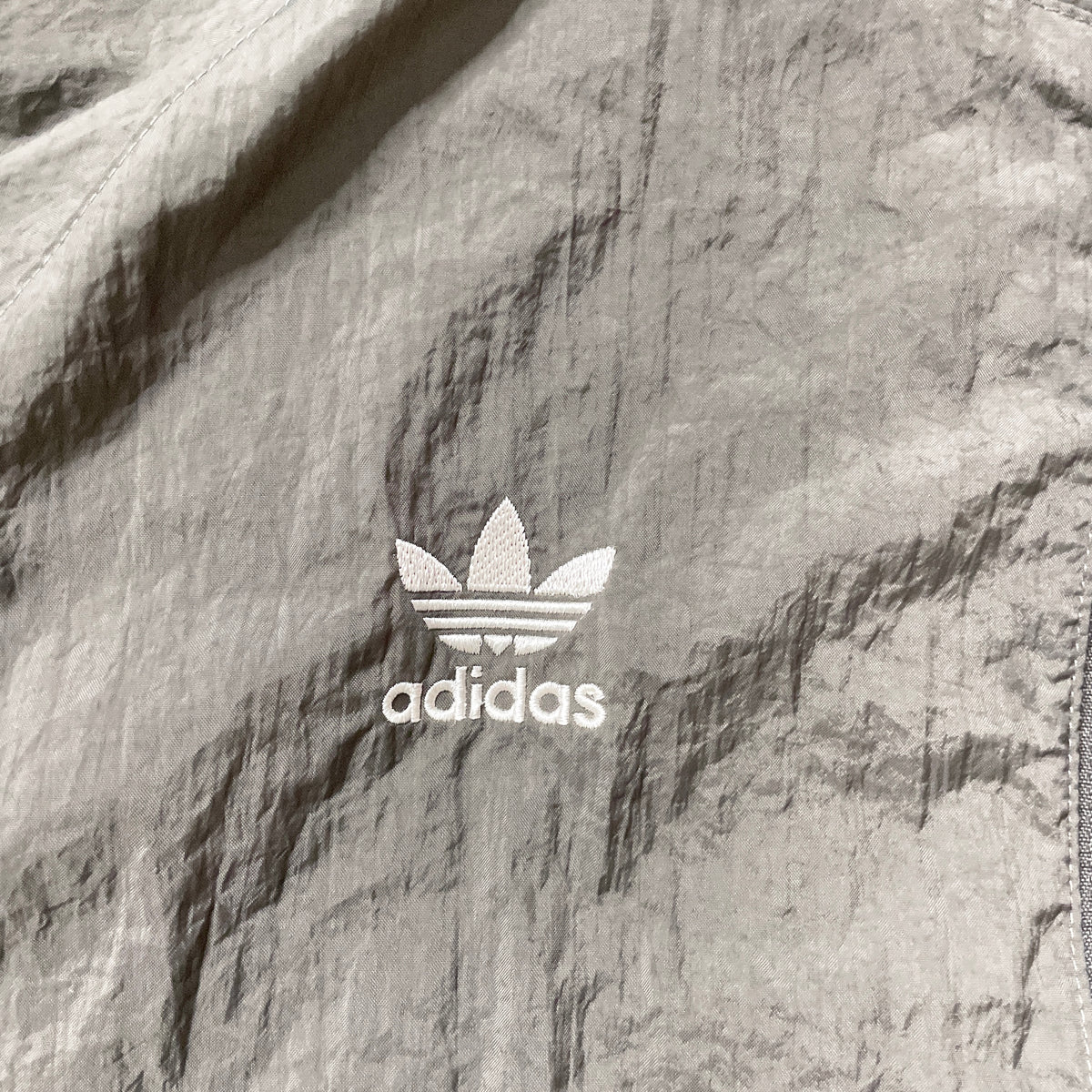 【正規品2024-2025 adidas Real Madrid truck jacket】