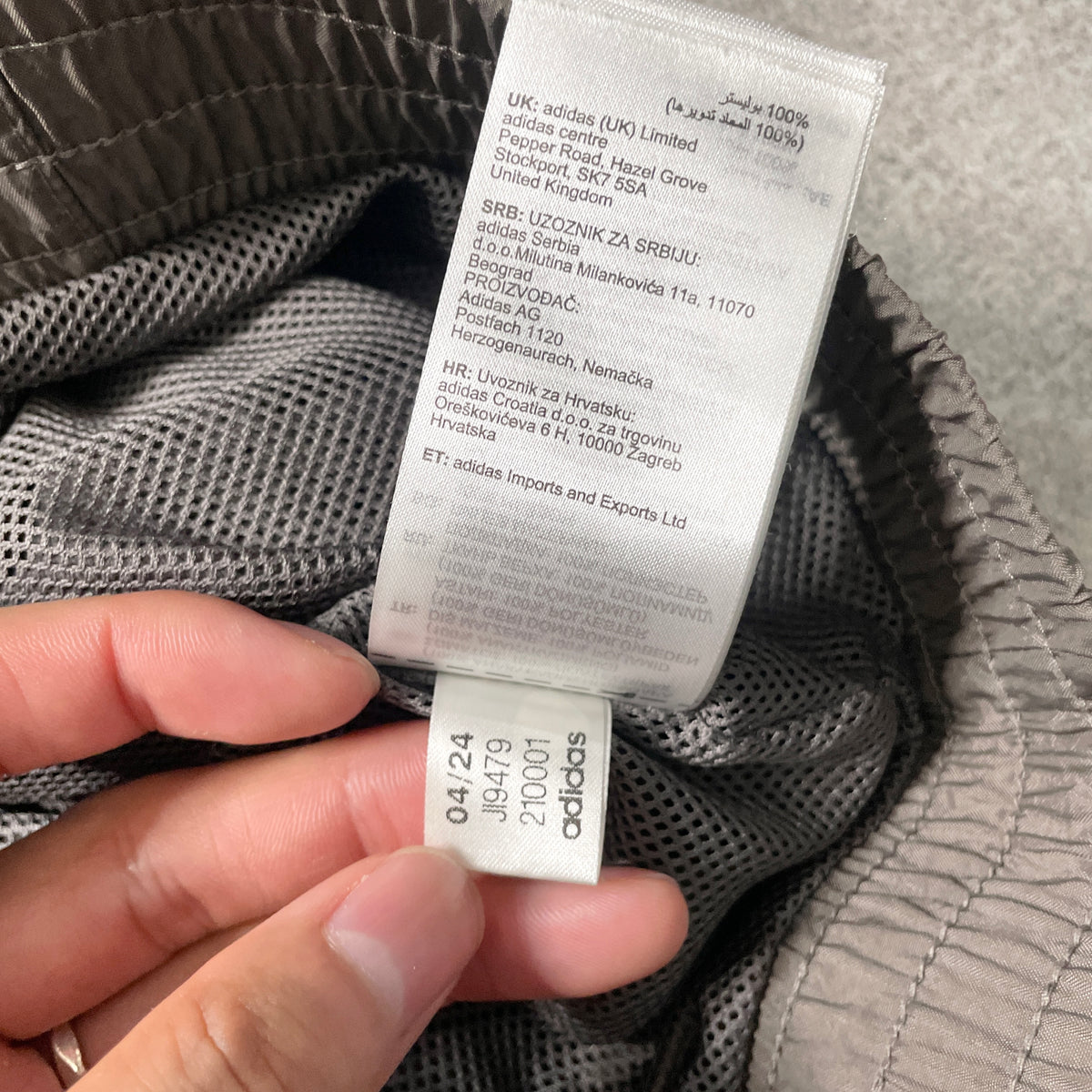 【正規品2024-2025 adidas Real Madrid truck jacket】