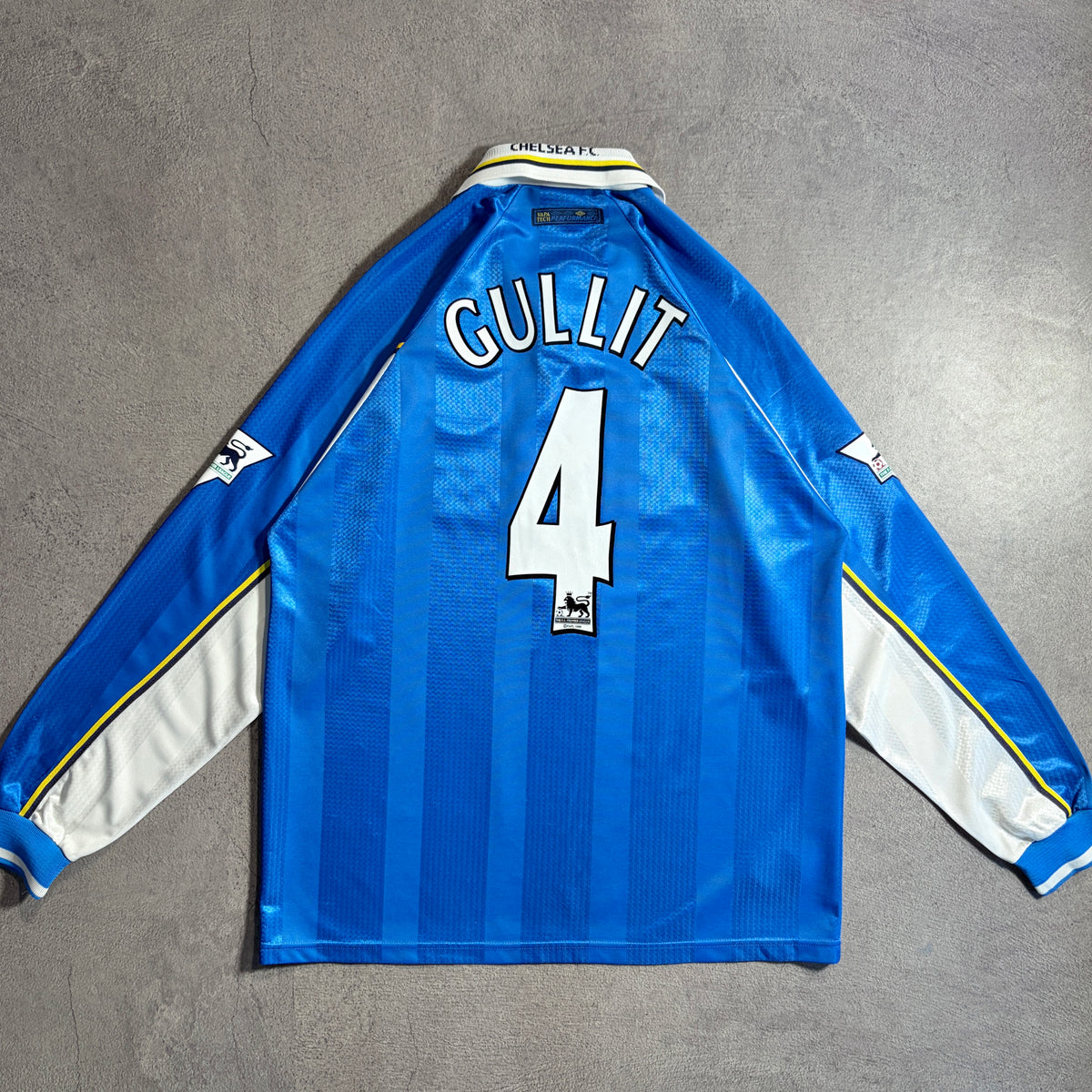 【正規品1997-1999 UMBRO Chelsea home L/S GULLIT #4】