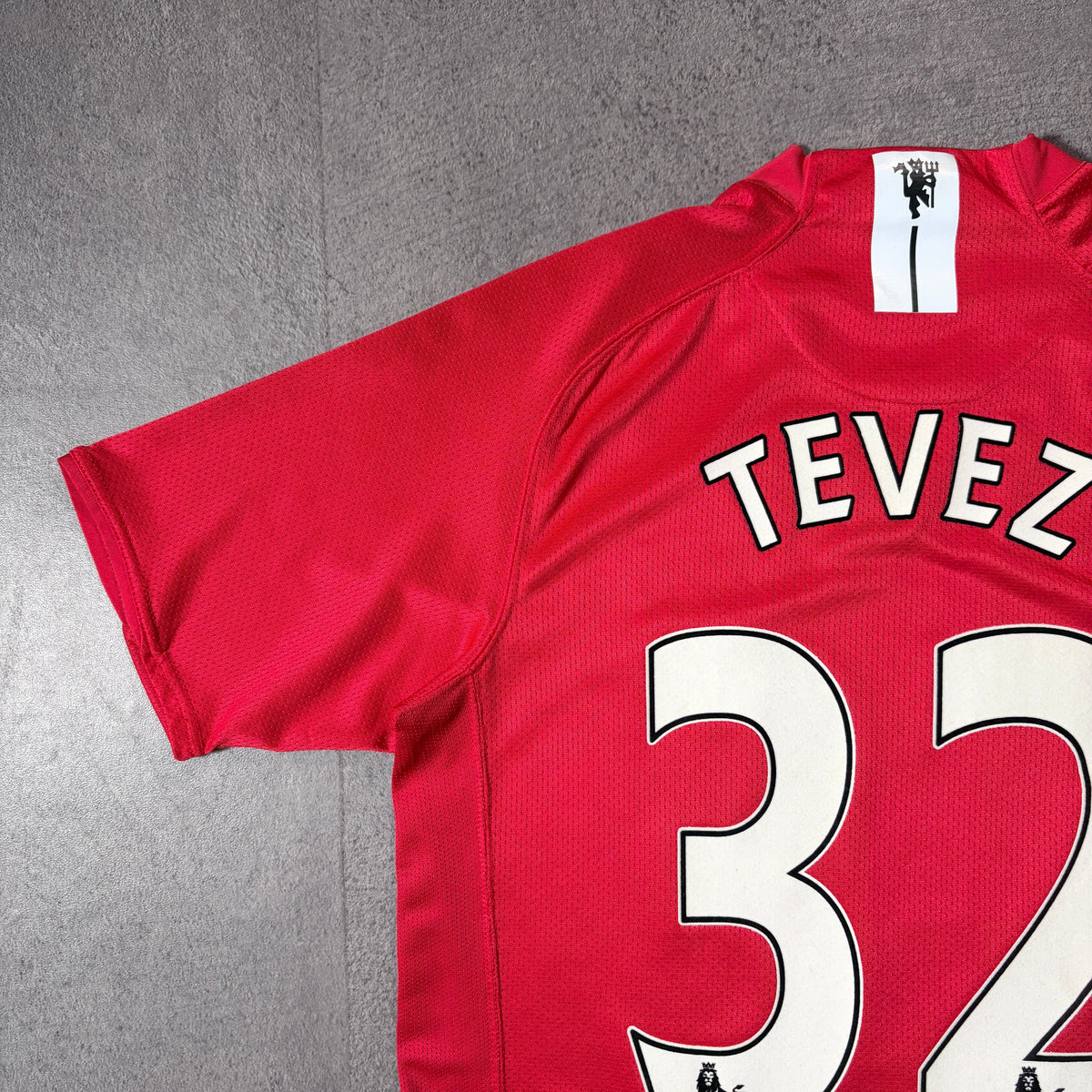【正規品2007-2009 NIKE Manchester United home TEVEZ #32】