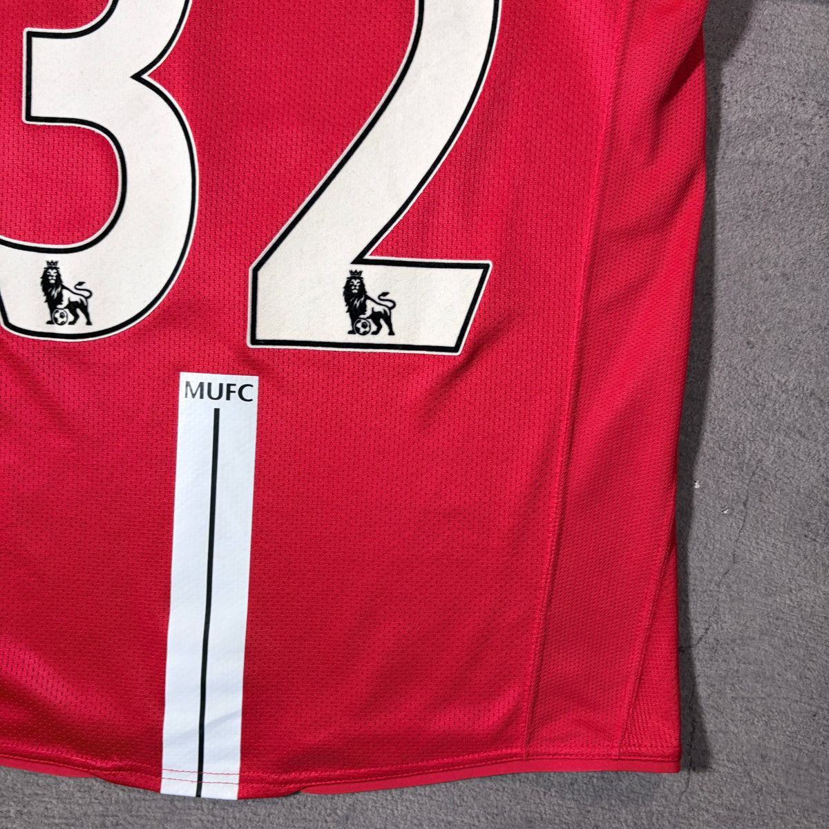 【正規品2007-2009 NIKE Manchester United home TEVEZ #32】