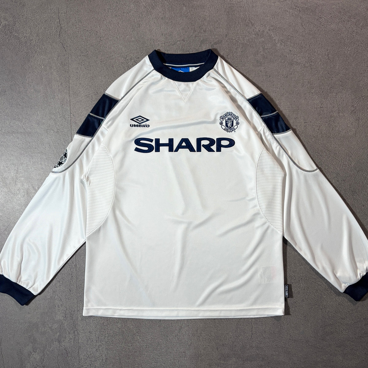 【正規品1999-2001 UMBRO Manchester United third L/S Beckham #7】