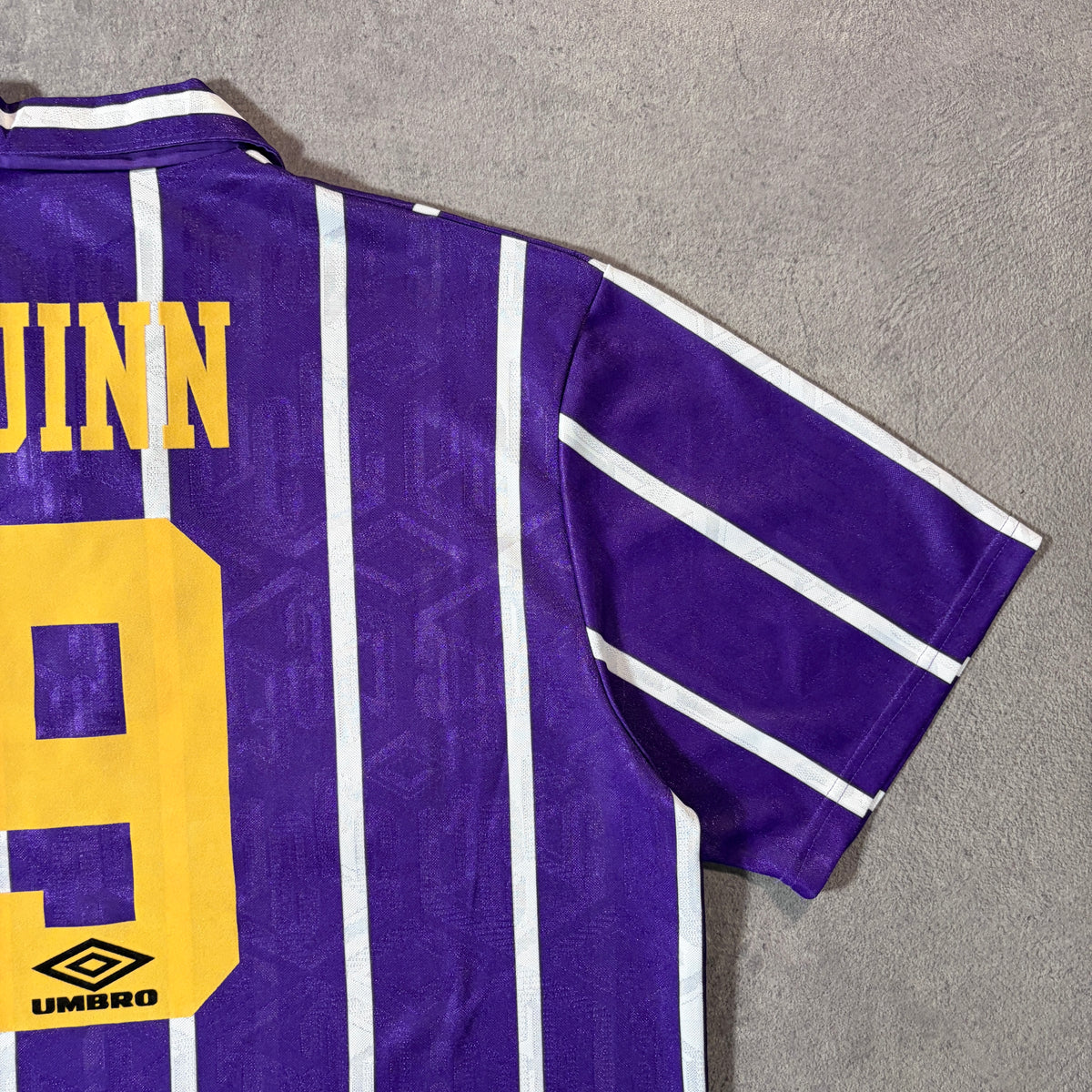 【正規品1992-1994 UMBRO Manchester City away QUINN #9】