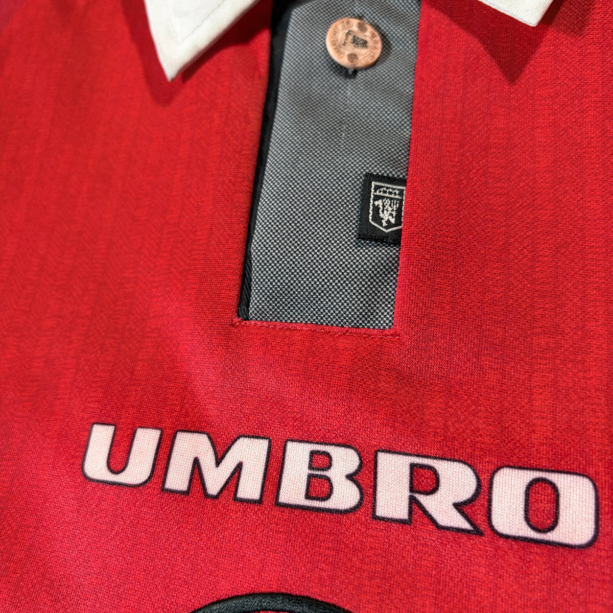 【正規品1996-1998 UMBRO Manchester United Home Beckham #10】