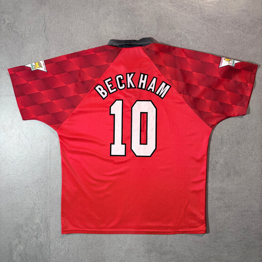【正規品1996-1998 UMBRO Manchester United Home Beckham #10】