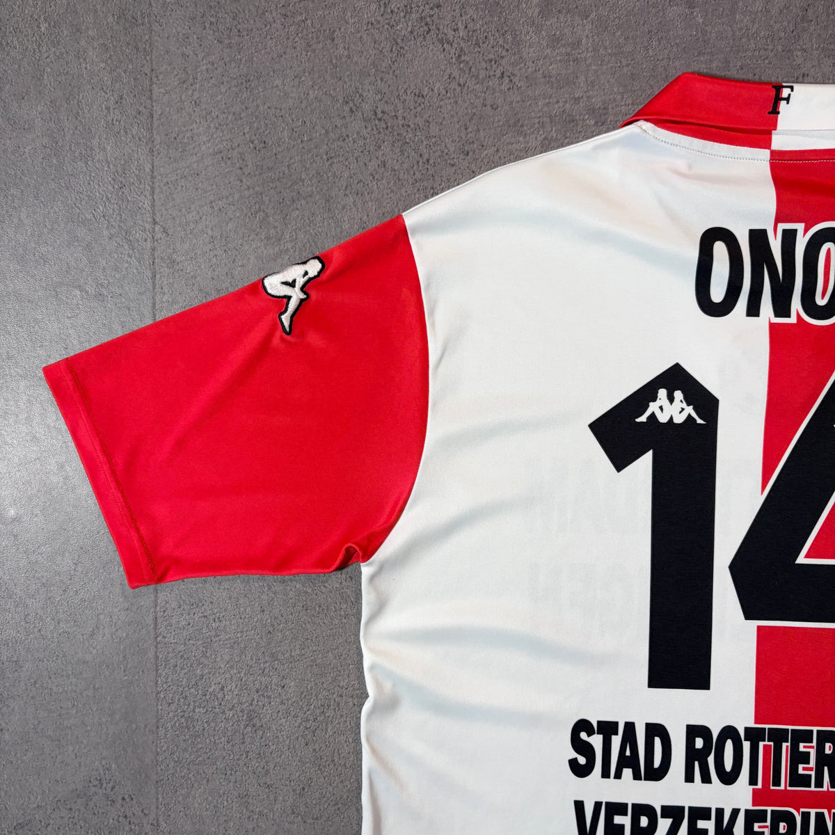 【正規品2001-2002 Feyenoord home ONO #14】
