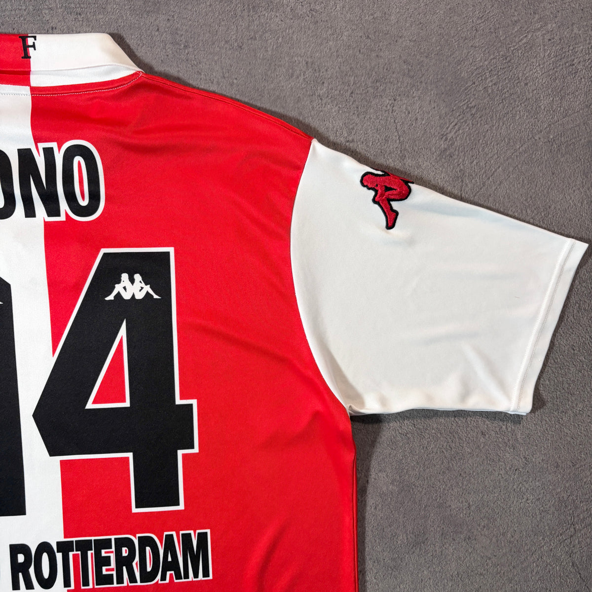 【正規品2001-2002 Feyenoord home ONO #14】