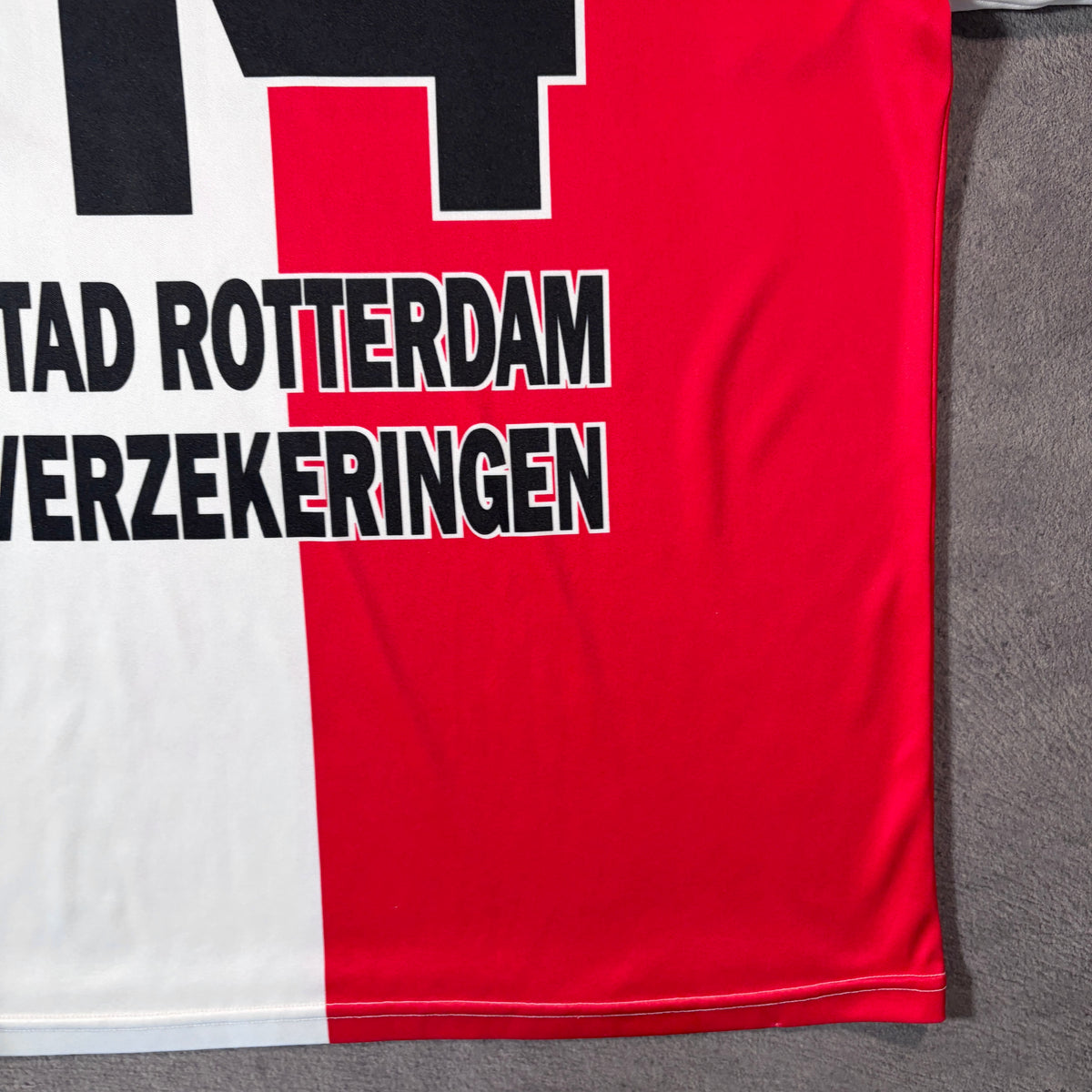 【正規品2001-2002 Feyenoord home ONO #14】