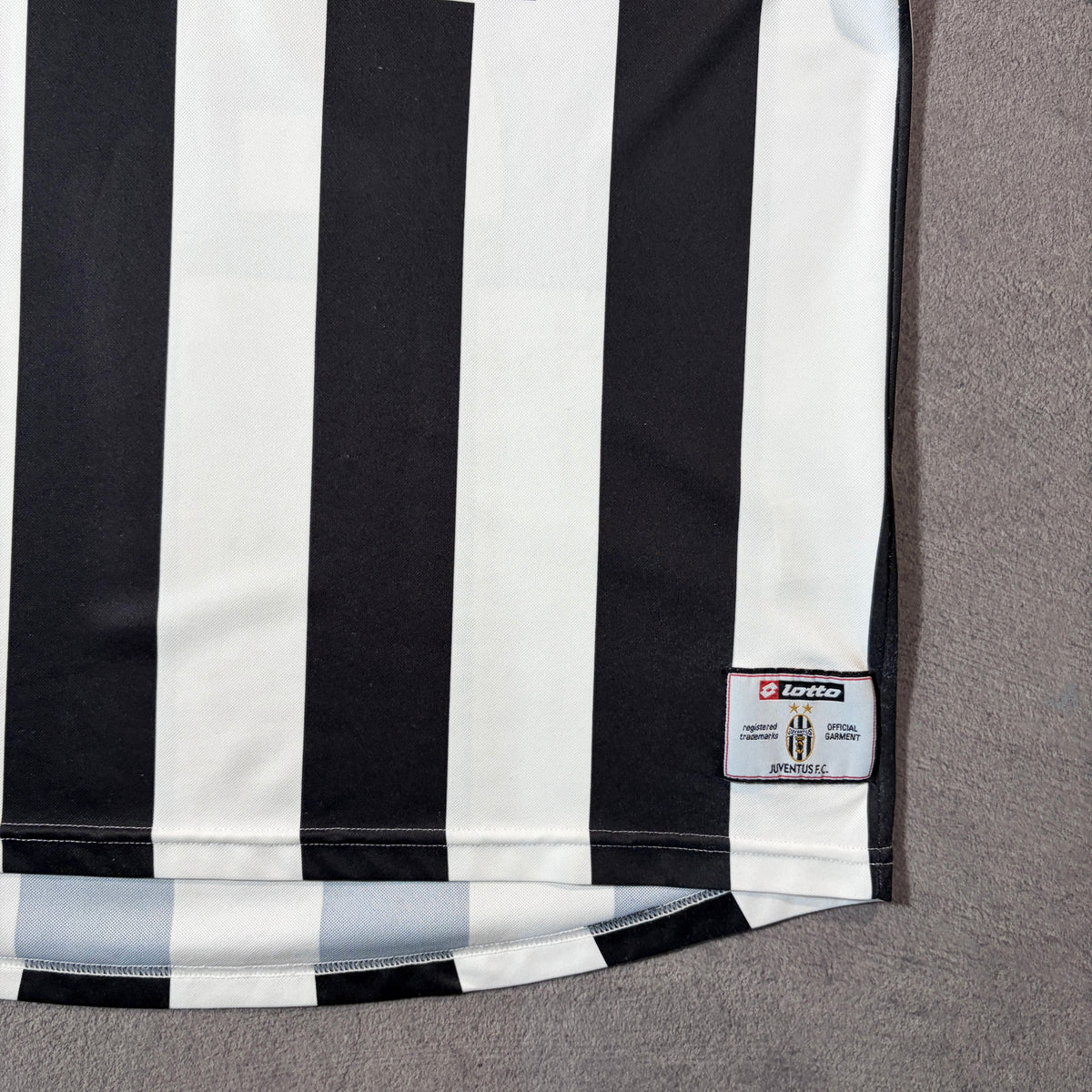 【正規品2000-2001 Lotto Juventus home ZIDANE #21】
