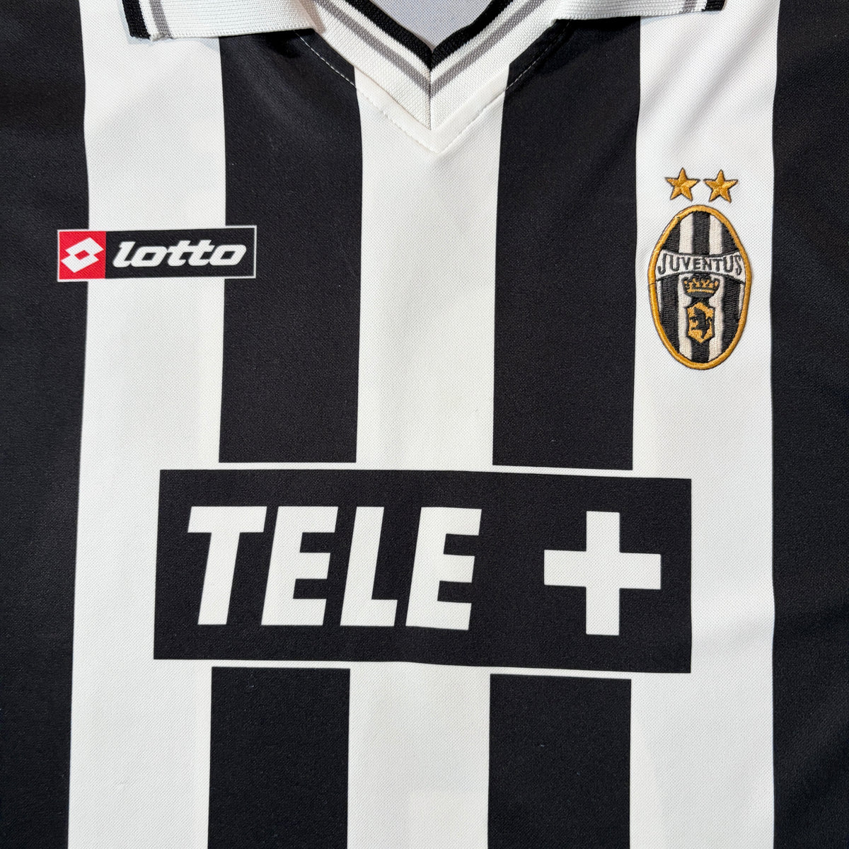 【正規品2000-2001 Lotto Juventus home ZIDANE #21】