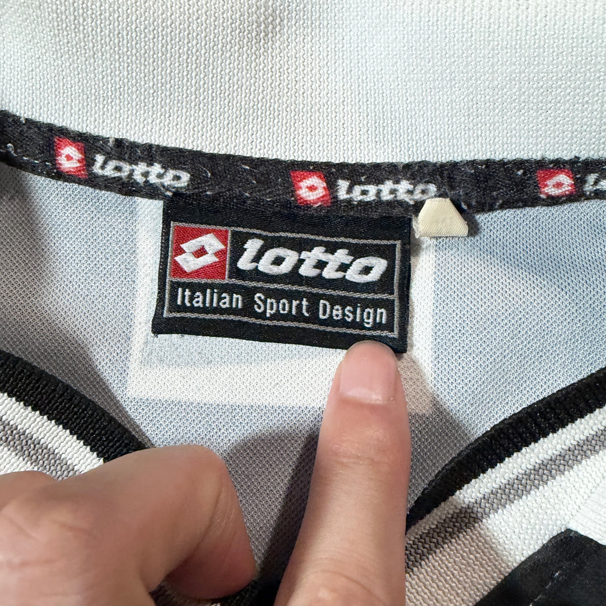 【正規品2000-2001 Lotto Juventus home ZIDANE #21】