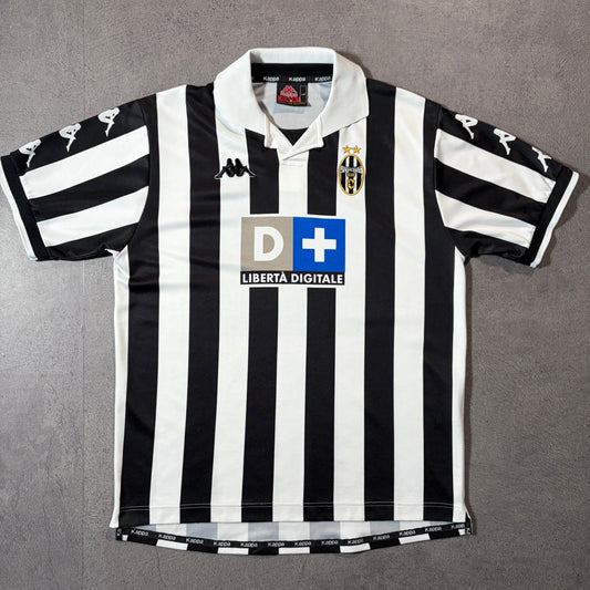 【正規品1999-2000 Kappa Juventus home shirt】