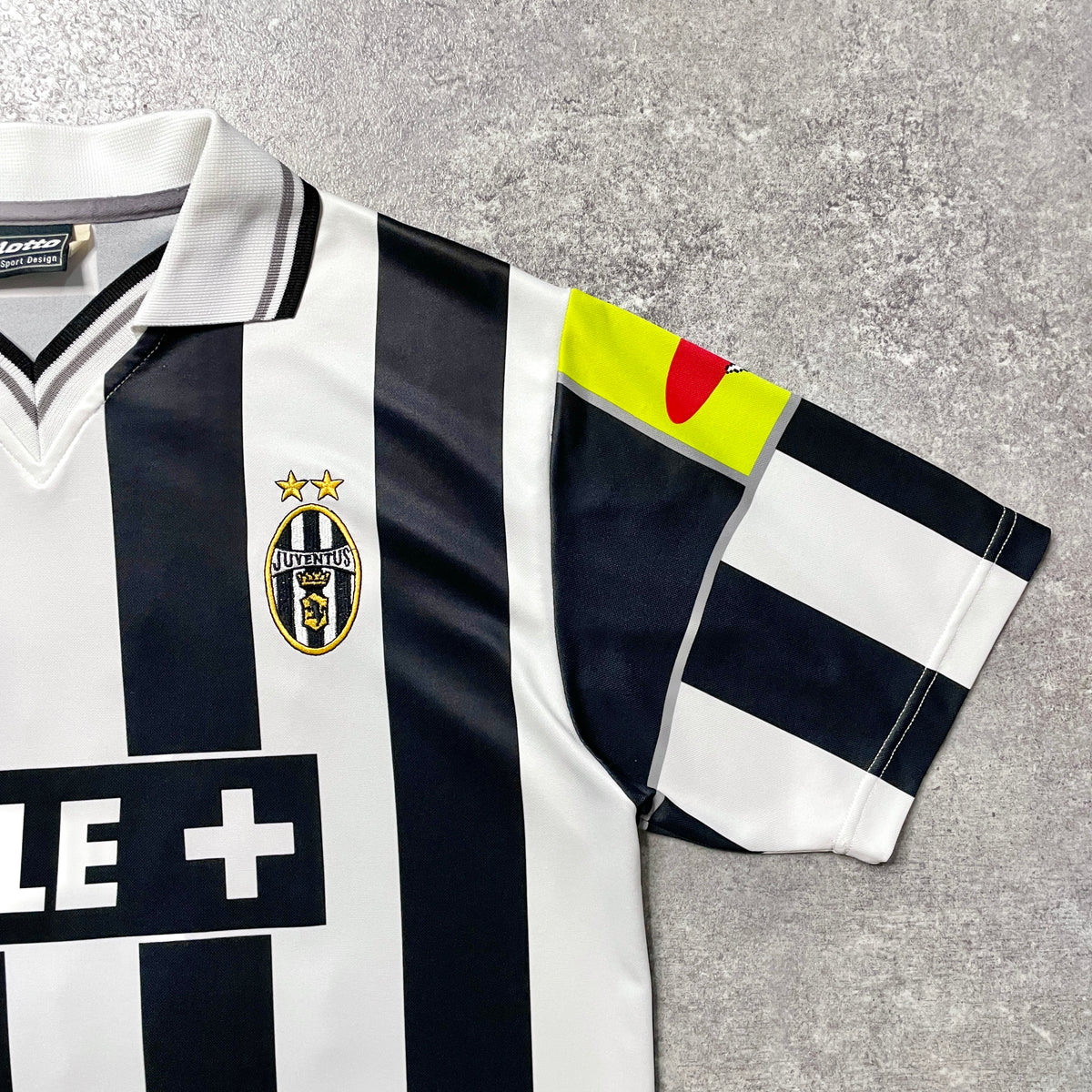 【正規品2000-2001 Lotto Juventus home ZIDANE #21】
