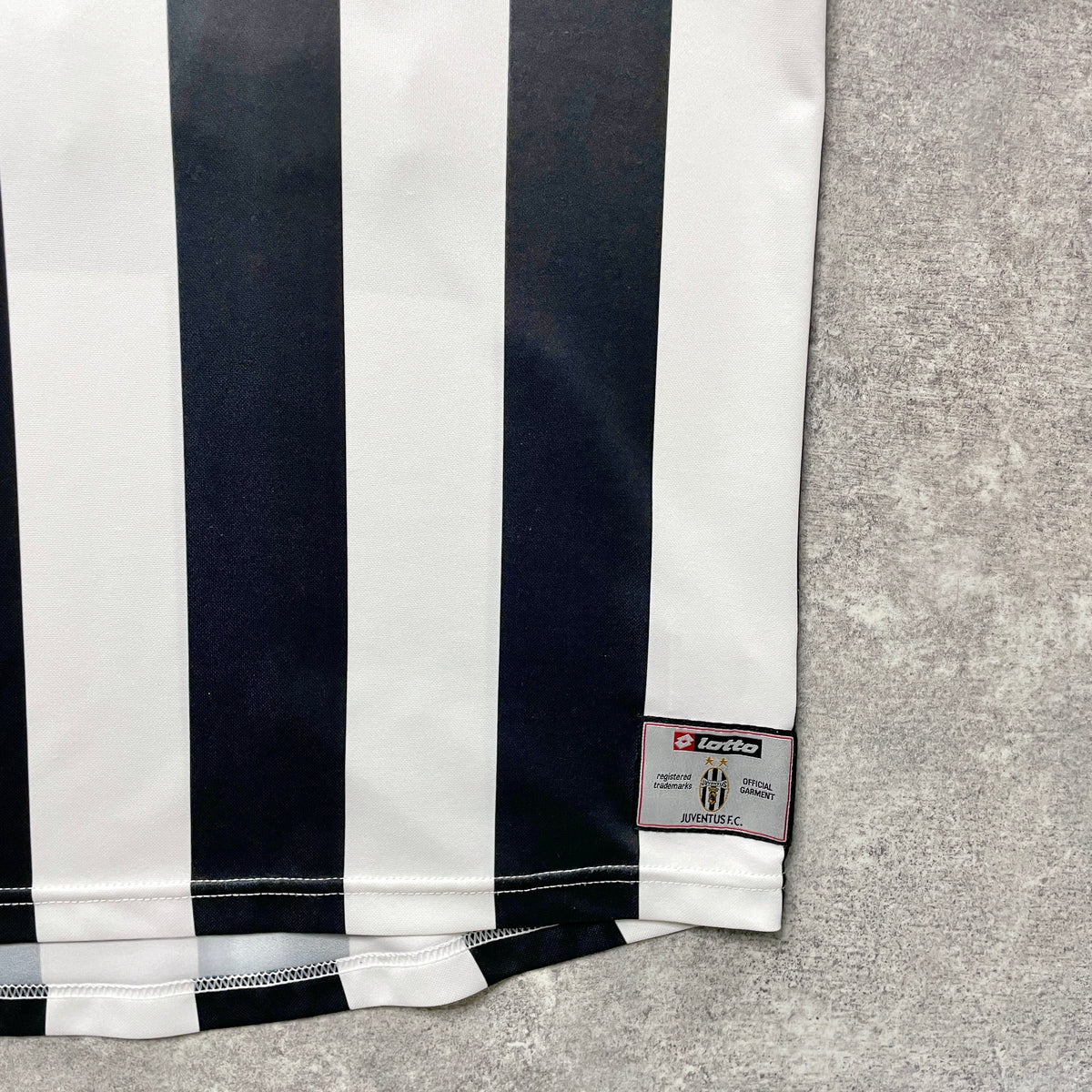 【正規品2000-2001 Lotto Juventus home ZIDANE #21】