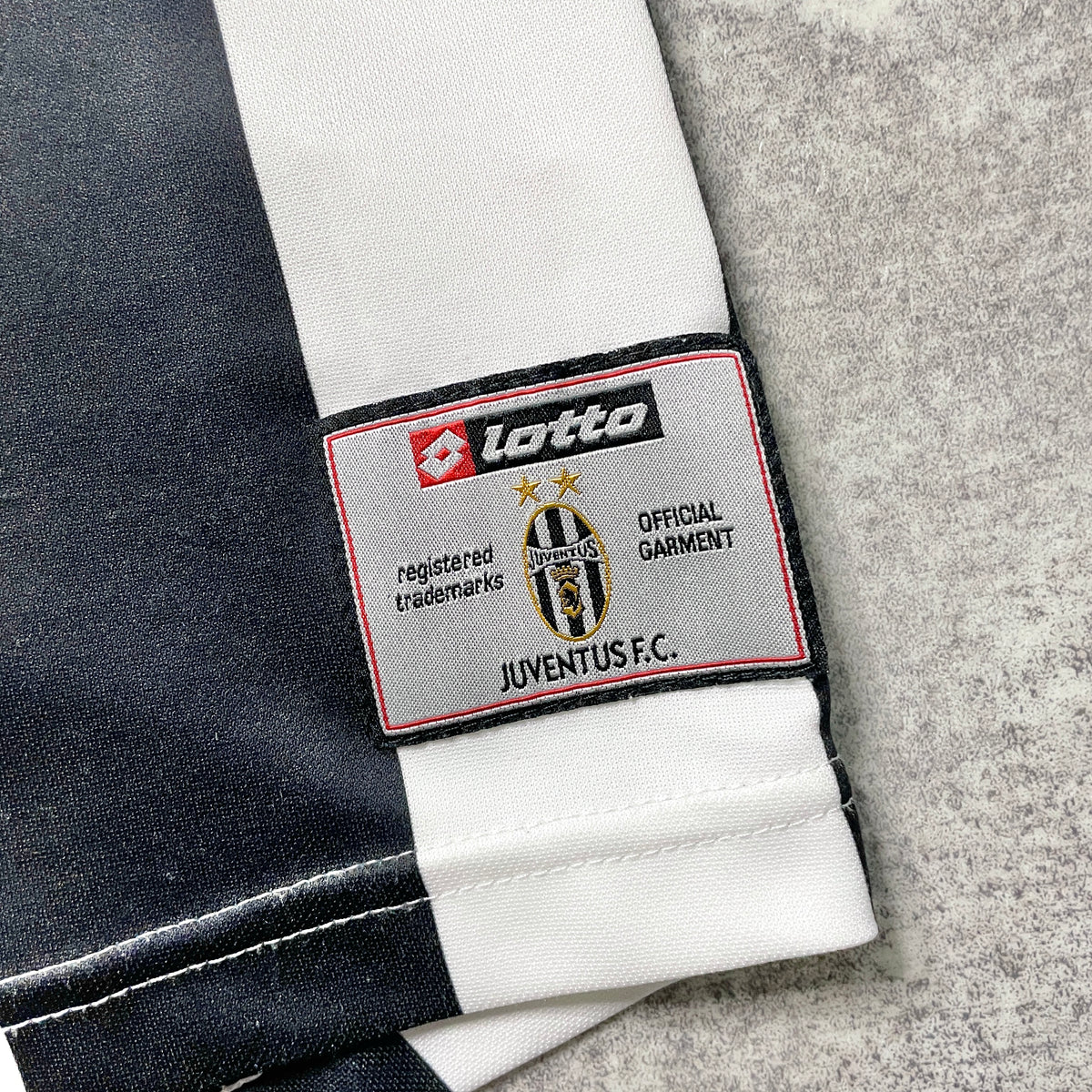 【正規品2000-2001 Lotto Juventus home ZIDANE #21】