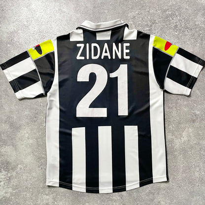 【正規品2000-2001 Lotto Juventus home ZIDANE #21】