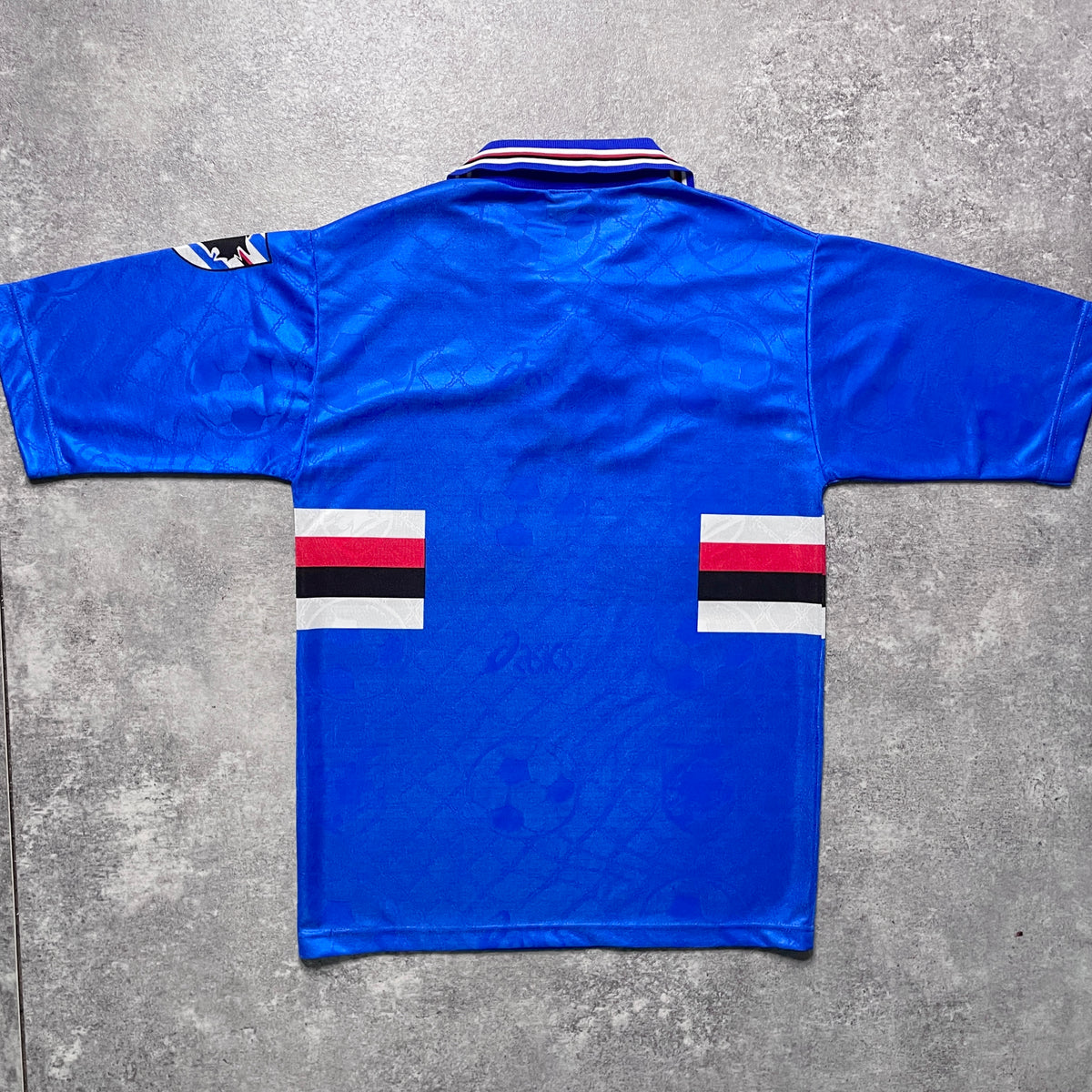 【正規品1994-1995 asics UC Sampdoria home shirt】