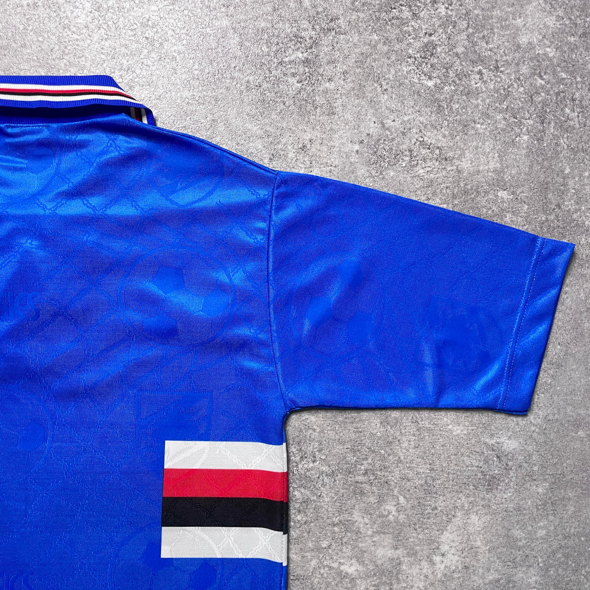 【正規品1994-1995 asics UC Sampdoria home shirt】