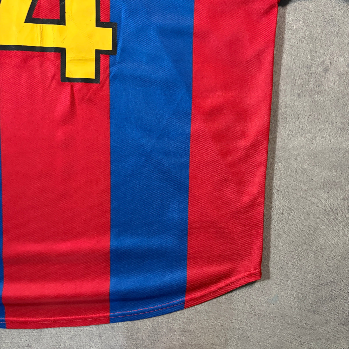 【正規品1998-2000 NIKE Barcelona home GUARDIOLA #4】